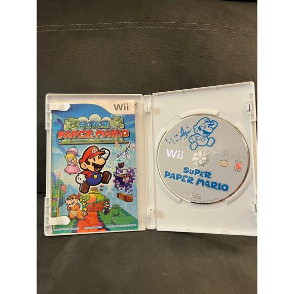 Super Paper Mario (Nintendo Wii, 2007) CIB Complete with Manual Tested Working - Picture 2 of 4